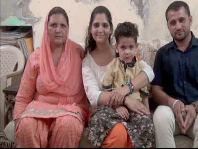 Anu Kumari with her family