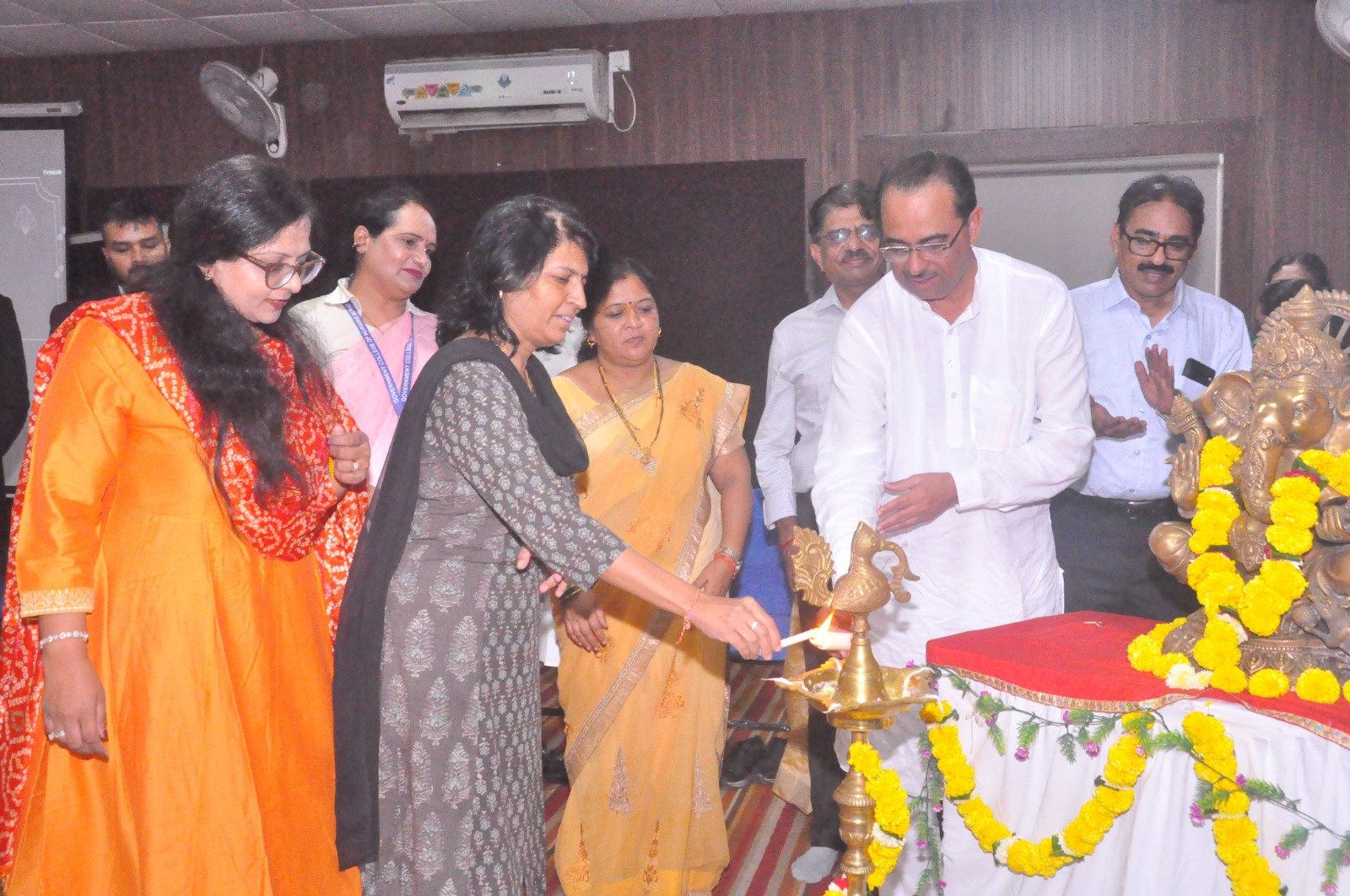 Vice-Chancellor Dr. Kishorsinh Chavda Inaugurates Three-Day Workshop on ‘The Future of Critical Care Procedures That Save Lives’