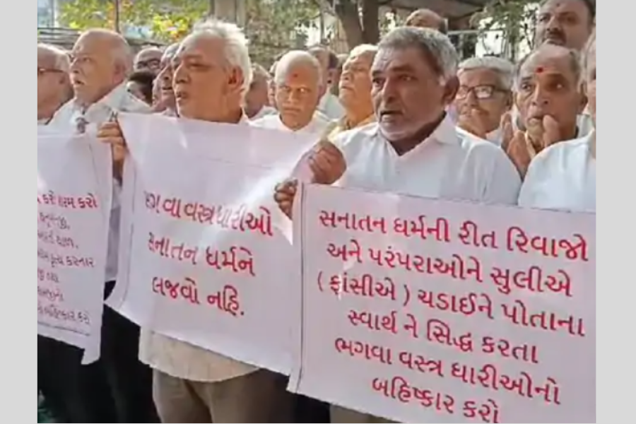 Mahuva Temple Idol Relocation Controversy: Surat Satsangis Protest, Threaten Movement If Apology Is Not Given Within 8 Days