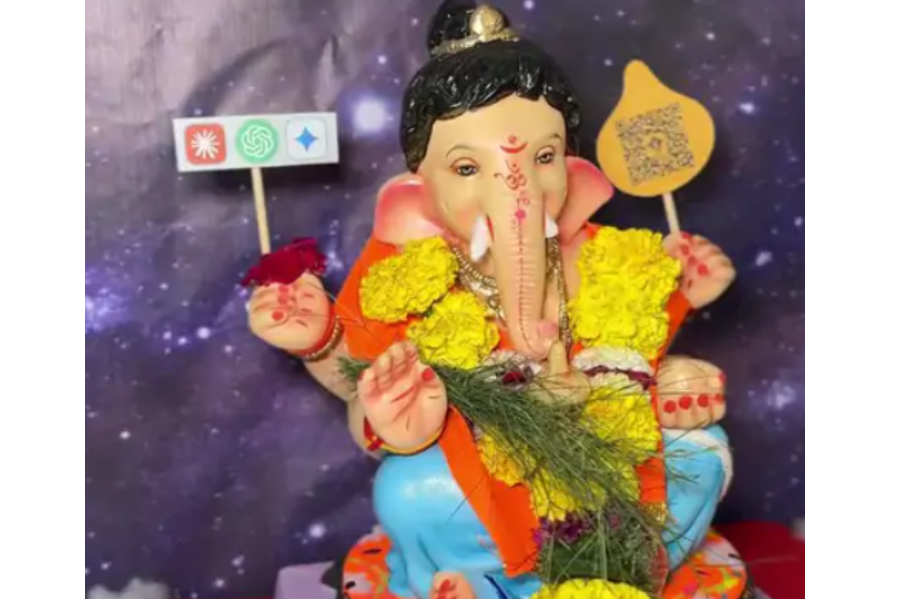 Surat Innovators Create AI-Powered Ganesh Idol: Devotees Can ‘Chat’ with Bappa Through Bappa.ai