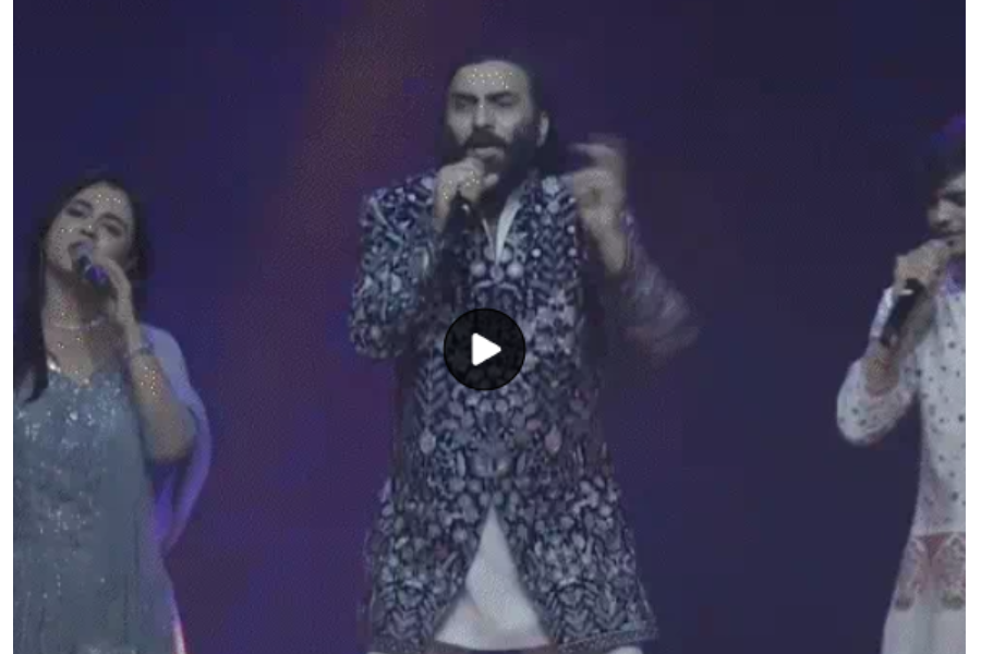 Ahmedabad’s Namotsav for PM Modi’s 75th Birthday Draws Massive Crowd but Faces Mismanagement