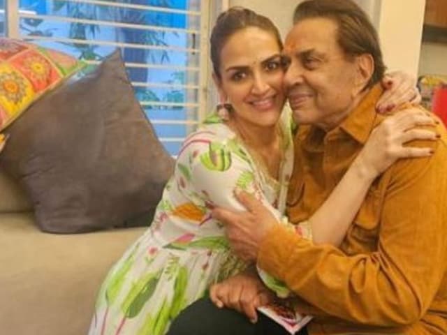 Dharmendra Death Rumours False, Says Esha Deol