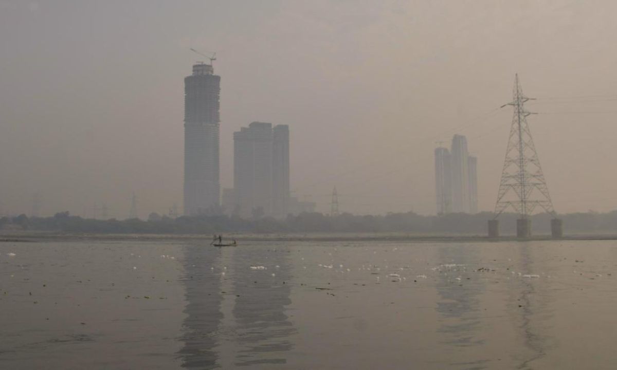 Delhi Smog: 60% Rise in Eye Problems Reported