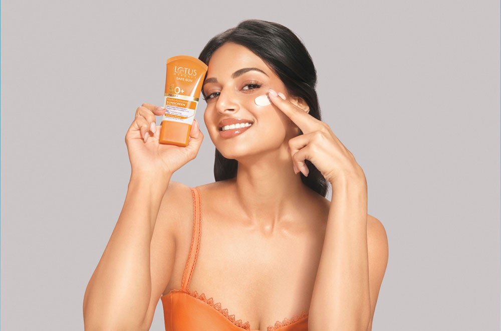 High Voltage Campaign from Lotus Herbals for India’s First HydroActivated Sunscreen | A Reporter Live